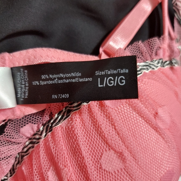 Lingerie - Picture 3 of 5